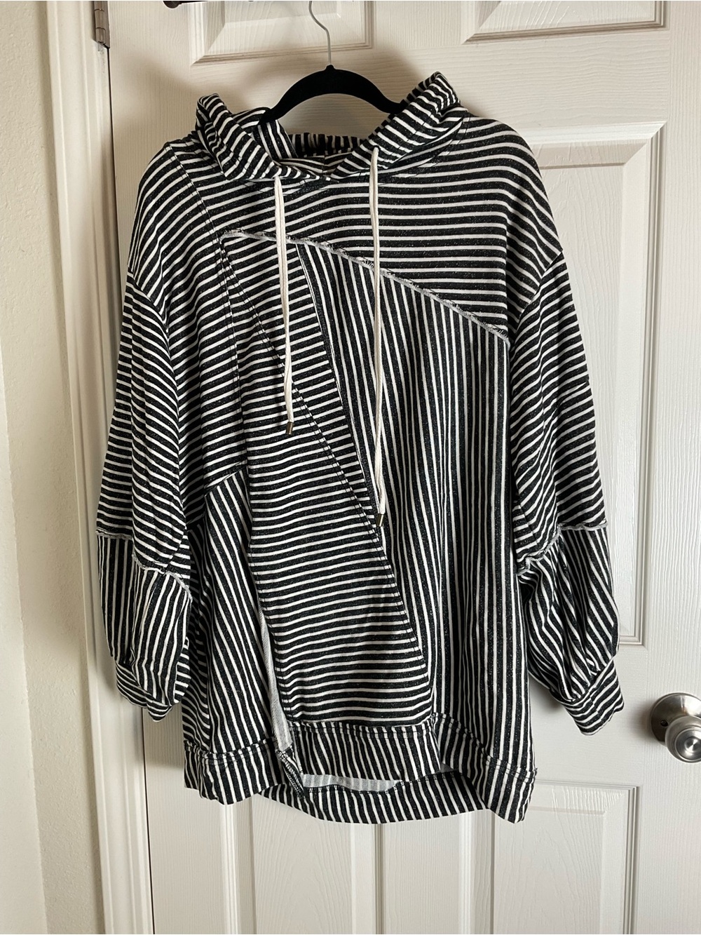 Pilcro Striped Asymmetrical Front Slit Tunic Hoodie Woman’s Size L - Picture 2 of 8
